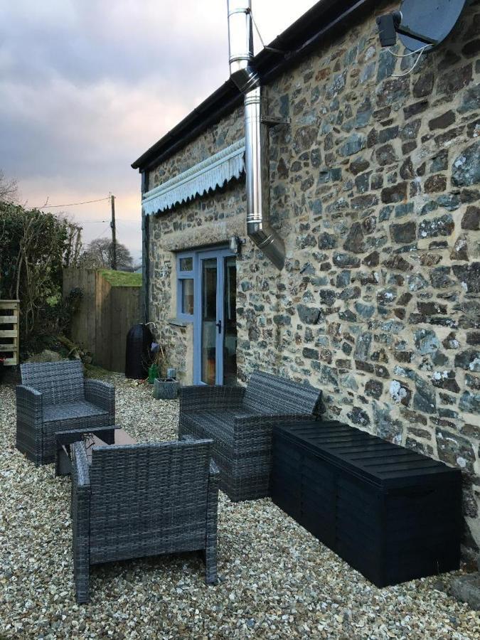Lydonia Barn Villa Lydford Exterior photo
