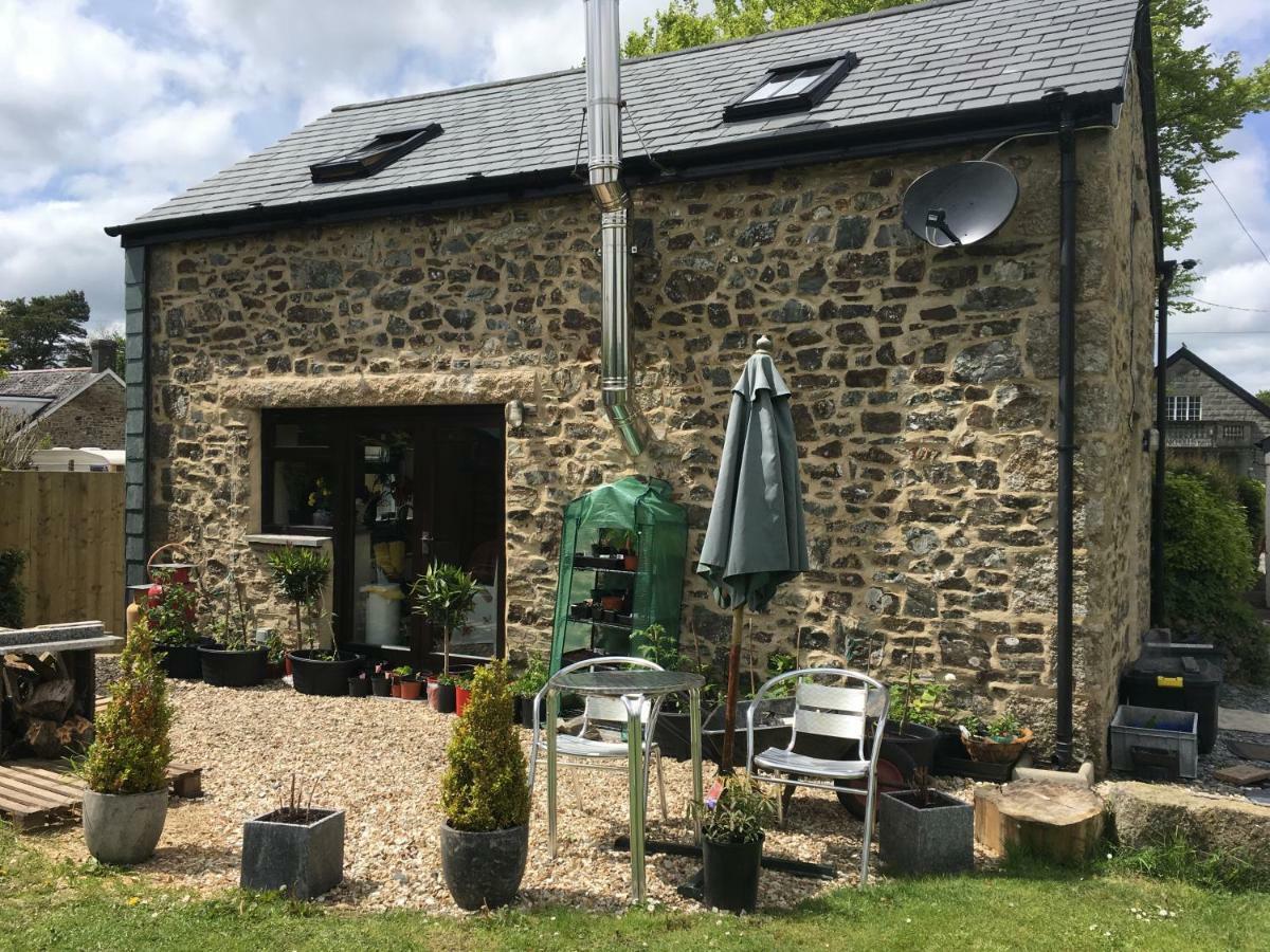 Lydonia Barn Villa Lydford Exterior photo